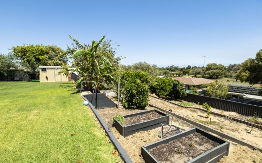 18 Eagle Crescent, Eaton