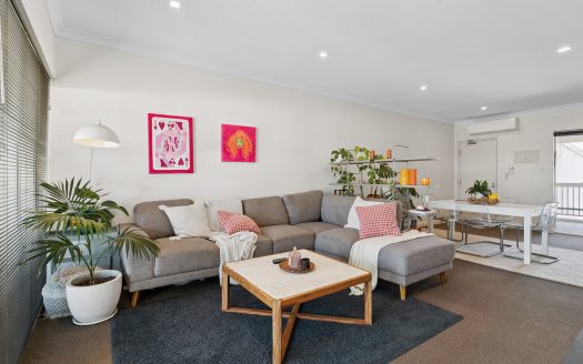 11/1 Chelmsford Road, Mount Lawley