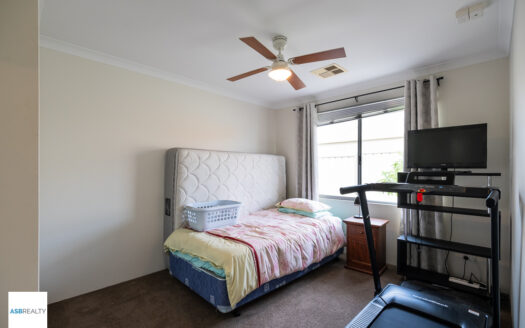 13 Solstice Way, Australind WA 6233