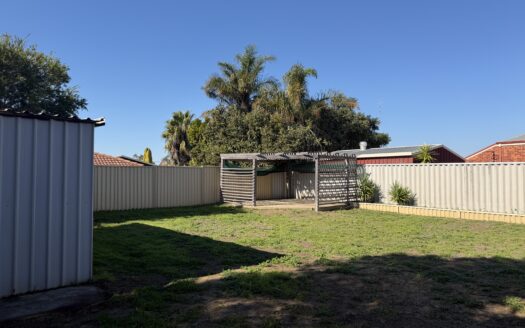 5 Brand Avenue, Usher